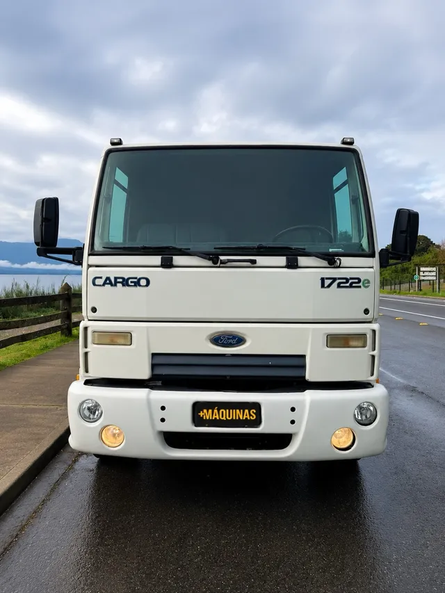 Camión tolva Ford Cargo 1722 2011
